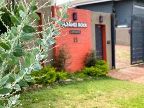 Отель Mzanzi Rock Guesthouse  Йоханнесбург